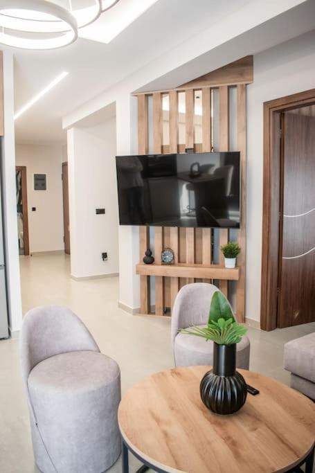 Heaven On The 7Th Apartment Tesalonika Bagian luar foto