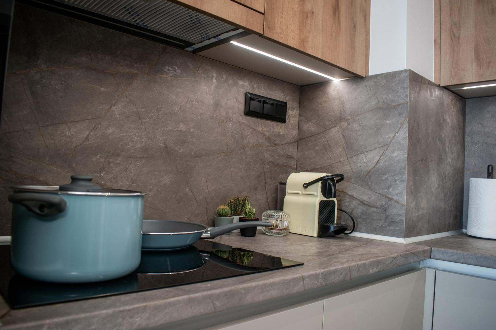 Heaven On The 7Th Apartment Tesalonika Bagian luar foto
